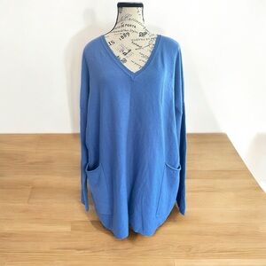 Versona Blue Women's Sweater